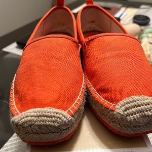 Cute MK Espadrilles. Very Classy Comfy.